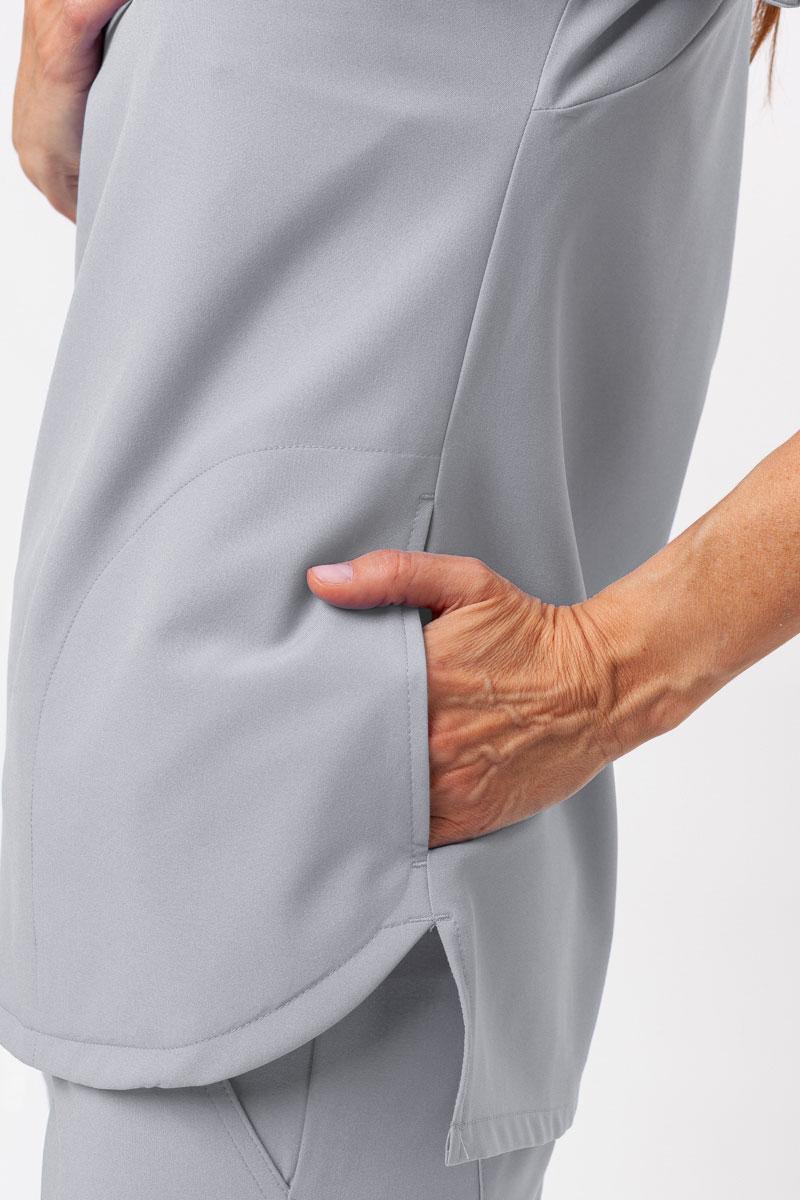 Dámská lékařská souprava Maevn Momentum (halenka Dolman, kalhoty Flare Leg) světle šedá-7