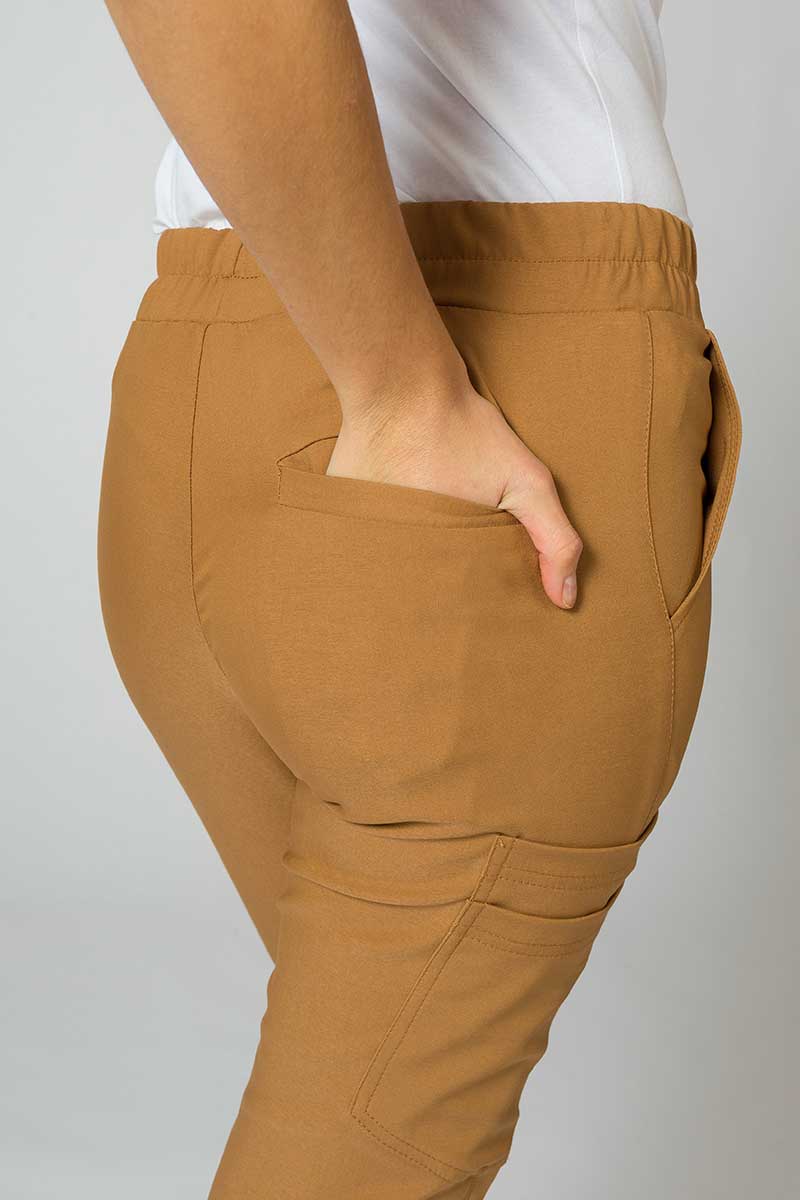 Dámské lékařské kalhoty Sunrise Uniforms Premium Chill jogger hnědé-5