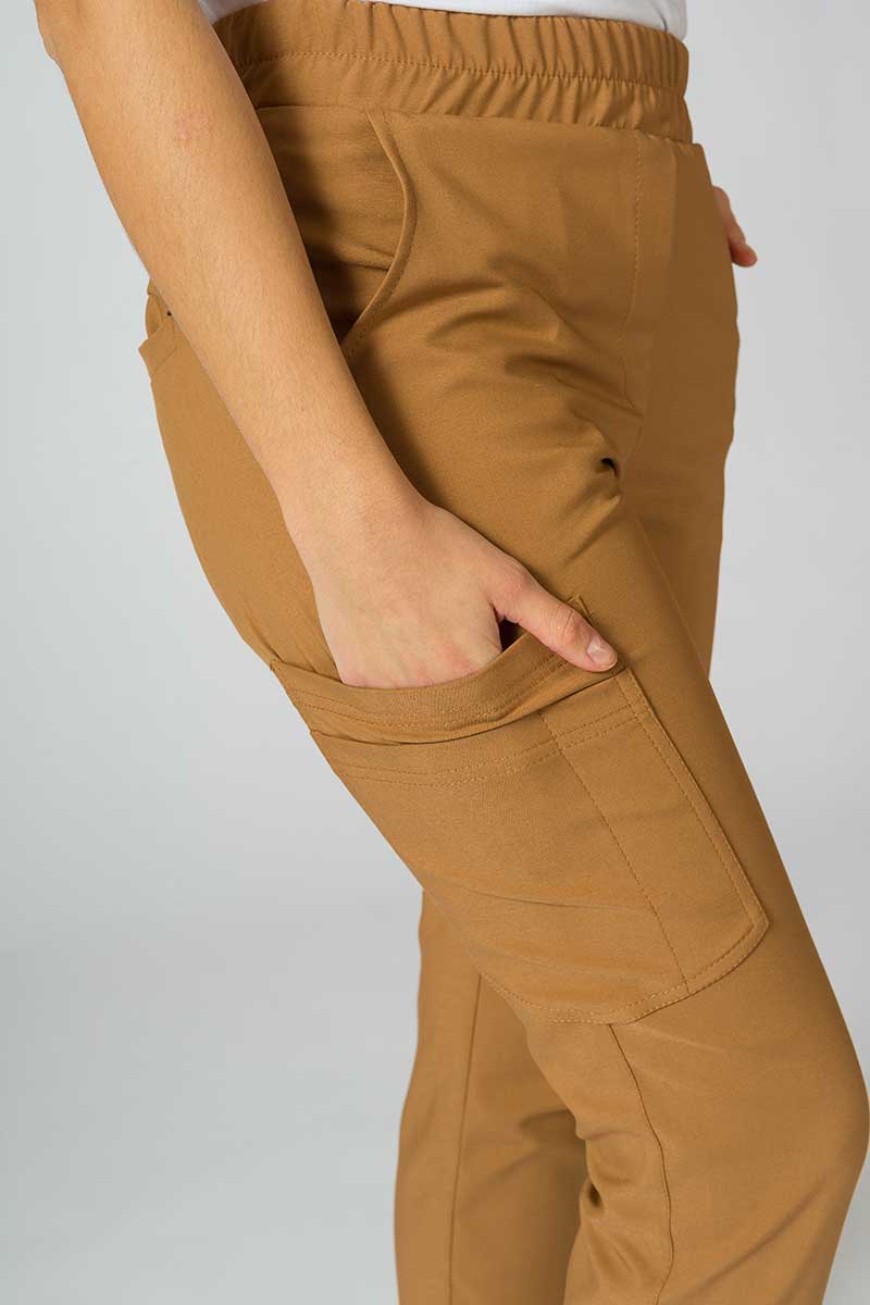 Dámské lékařské kalhoty Sunrise Uniforms Premium Chill jogger hnědé-3