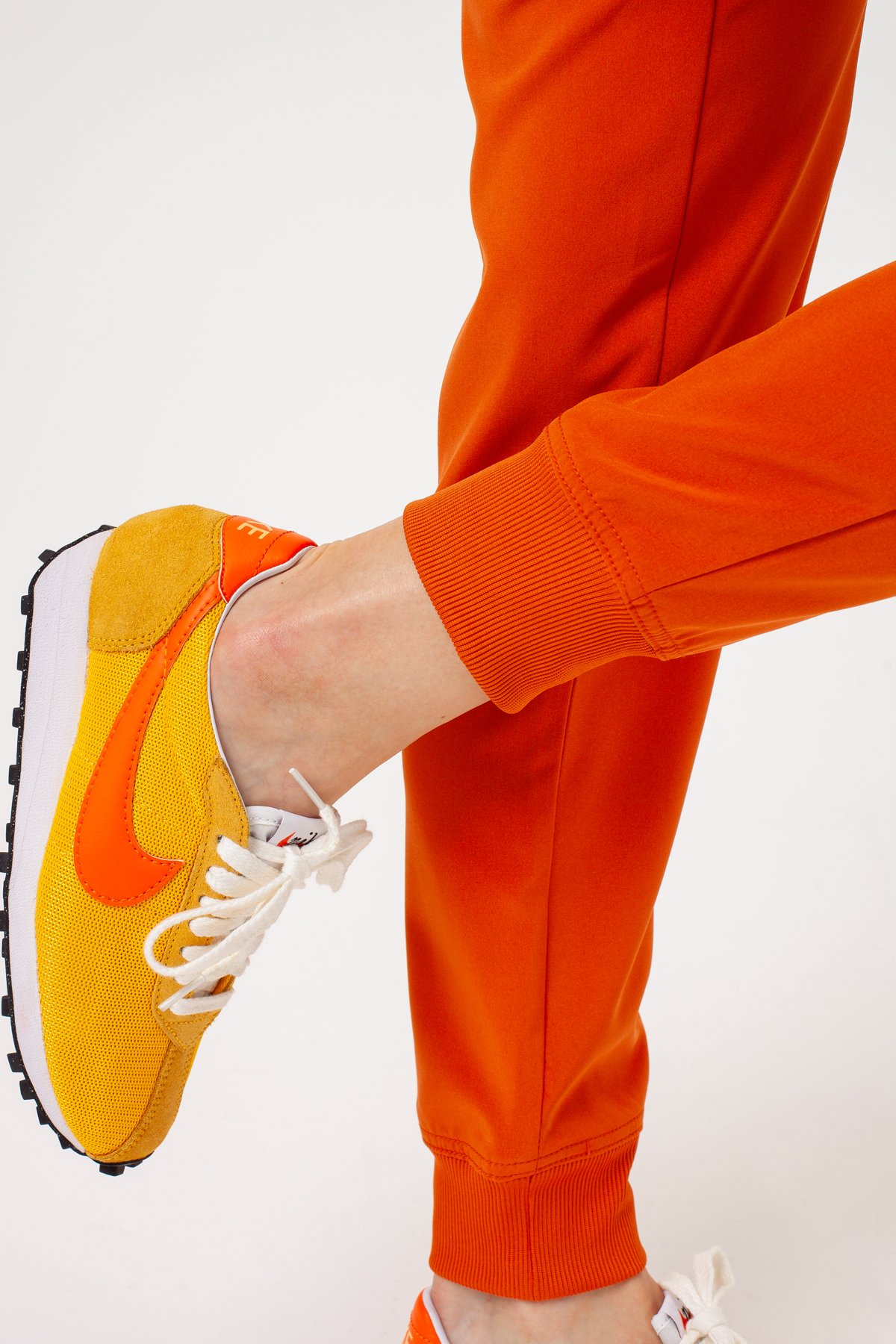 Dámská lékařská souprava Dickies EDS Essentials Jogger oranžová-12