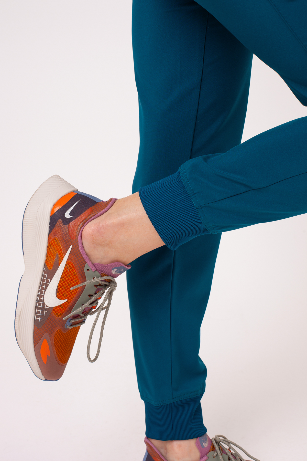 Dámské lékařské kalhoty Dickies EDS Essentials Mid Rise Jogger karaibsky modré-5