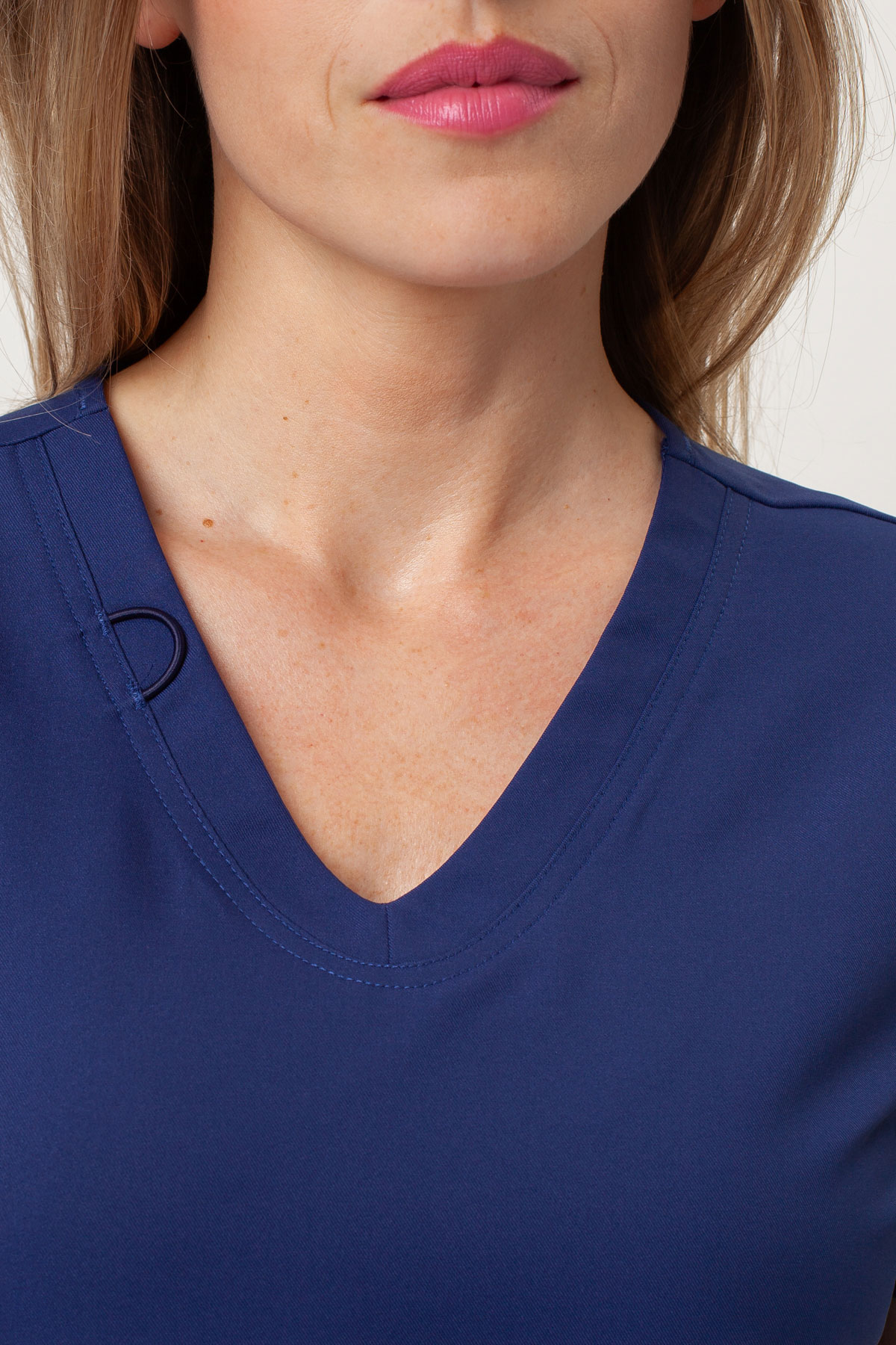 Dámská lékařská halena Cherokee Ultra V-neck Top námořnická modř-2