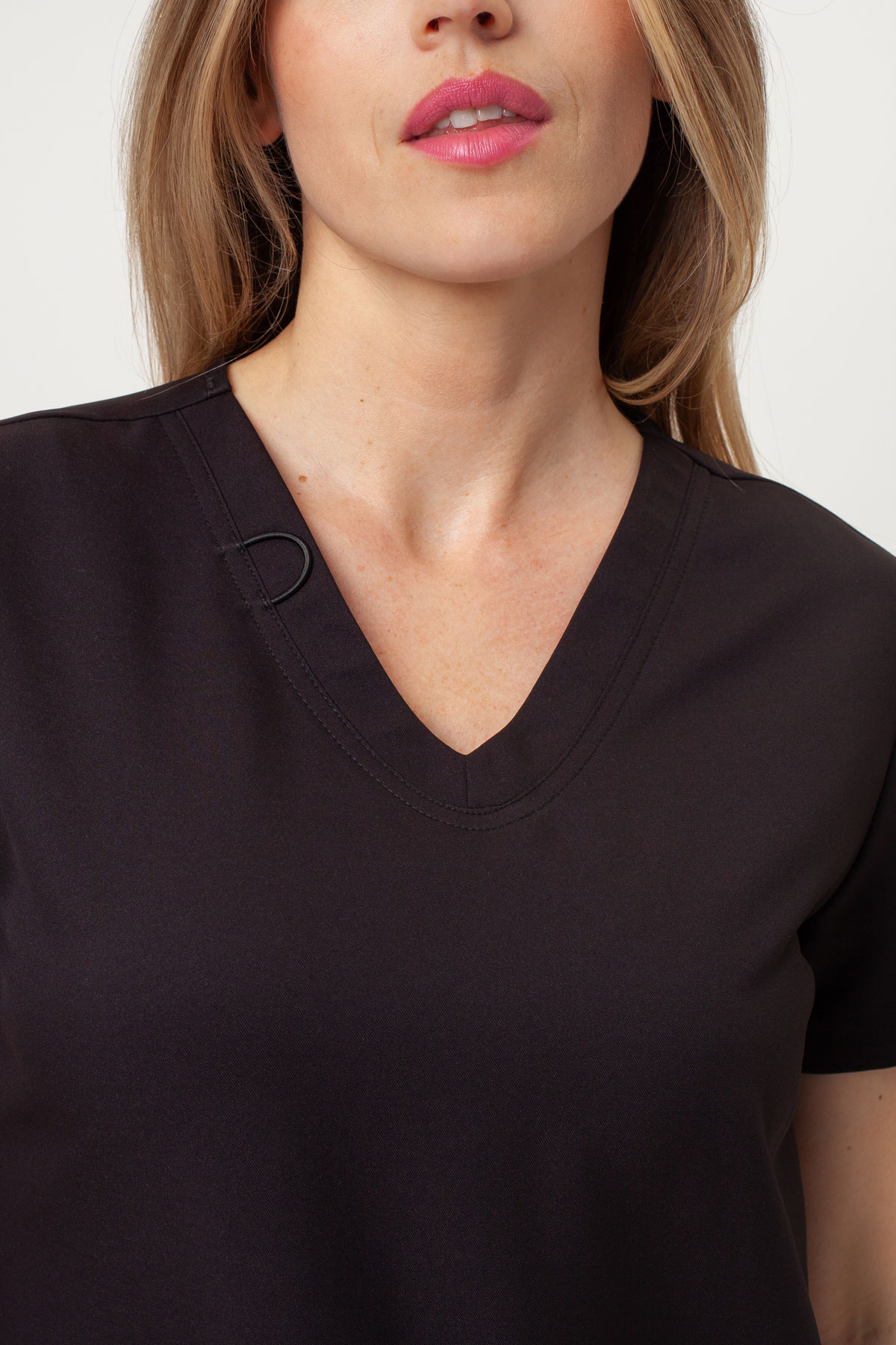 Dámská lékařská halena Cherokee Ultra V-neck Top černá-4