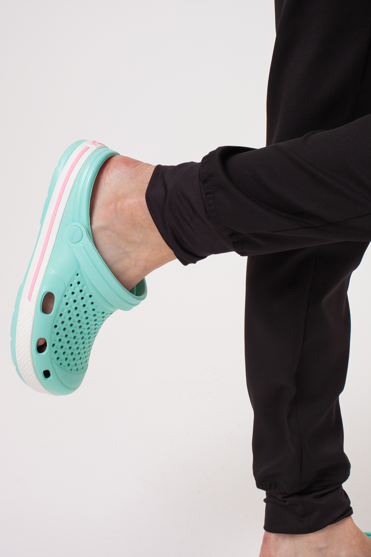 Dámská lékařská souprava Sunrise Lite Fit jogger černá-14