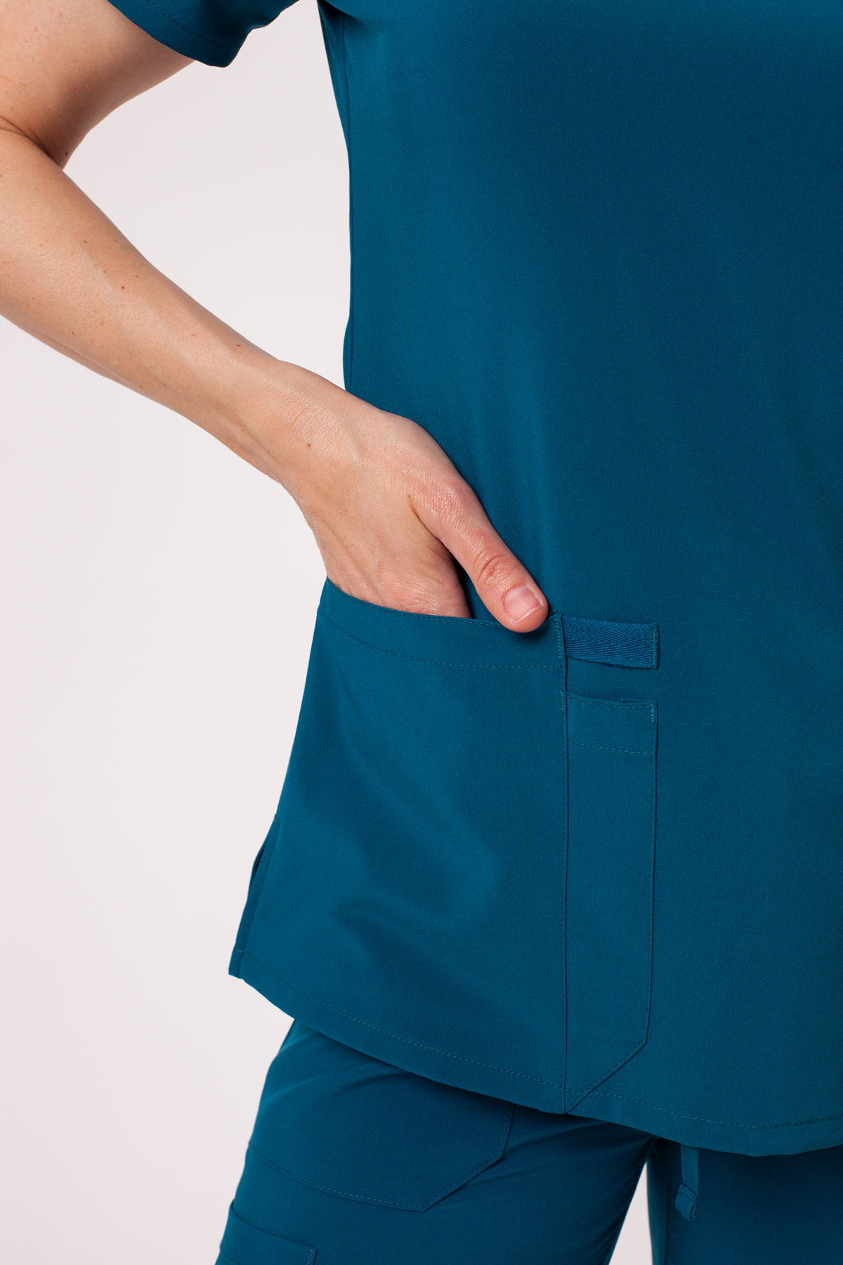 Dámská lékařská halena Dickies EDS Essentials V-Neck karaibsky modrá-3