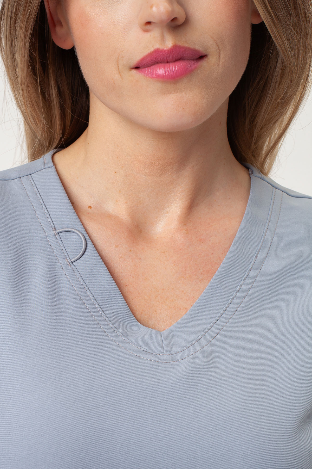 Dámská lékařská halena Cherokee Ultra V-neck Top světle šedá-3