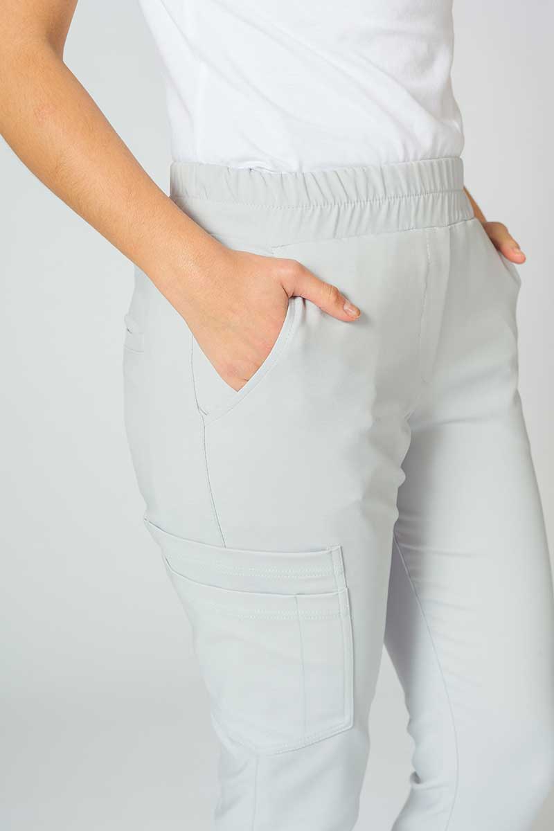Dámské kalhoty Sunrise Uniforms Premium Chill jogger světle šedá-4