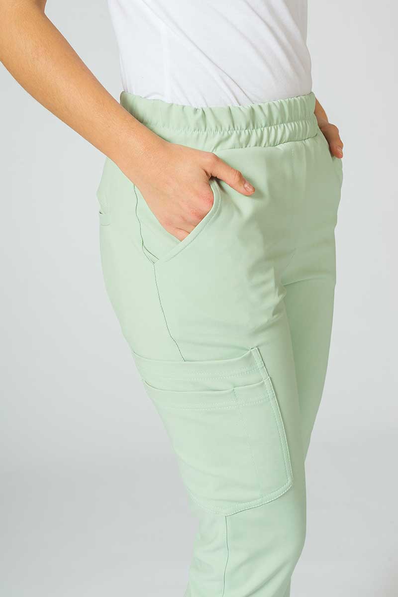 Dámské lékařské kalhoty Sunrise Uniforms Premium Chill jogger pistáciové-3