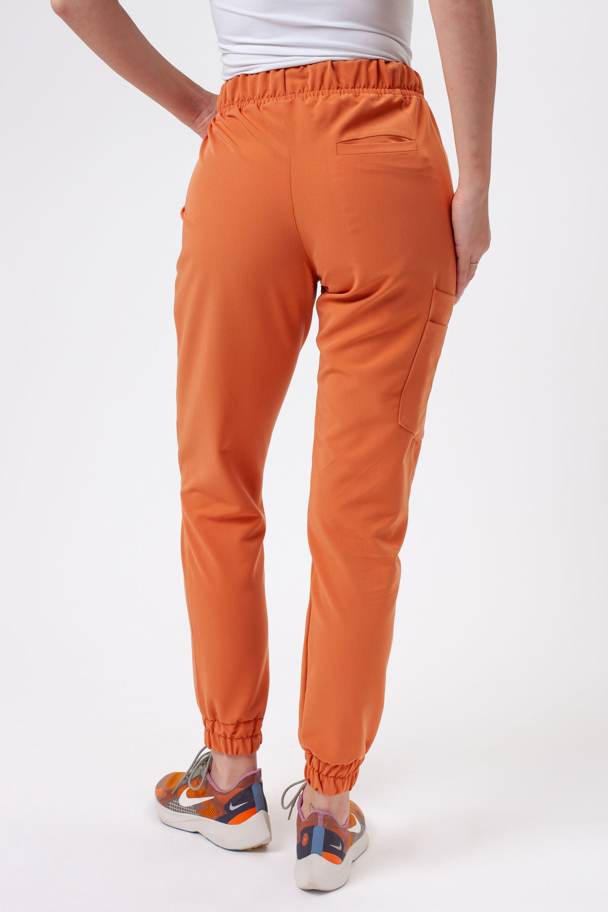 Dámské lékařské kalhoty Sunrise Uniforms Premium Vibe jogger caramel-1