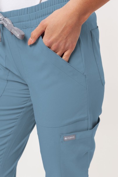 Lékařská dámská souprava Maevn Momentum (halena Double V–neck, kalhoty 6-pocket) pastelově modrá-10