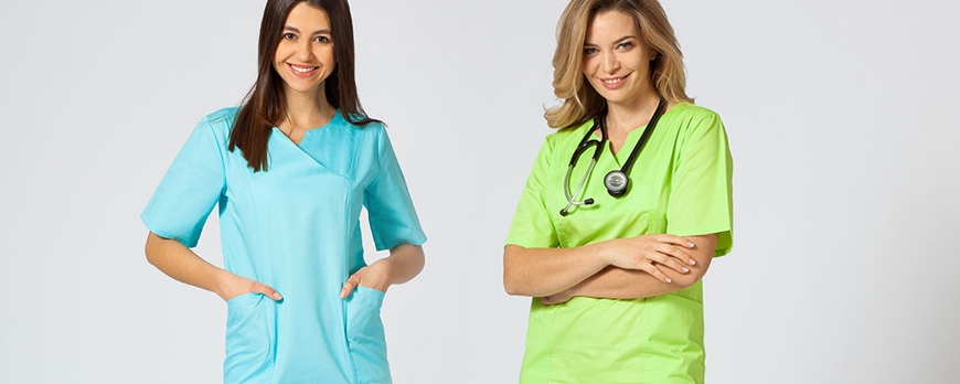 Profesionálně a žensky - lékařské šaty na léto